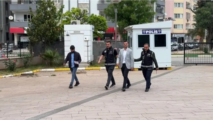 Rüşvet soruşturmasında CHP Kilis İl Başkanı Mehmet Umut Sapan tutuklandı haberinin görseli