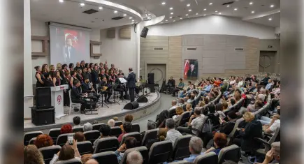 Türkülerle baharın coşkusu, gençliğin umudu yankılandı