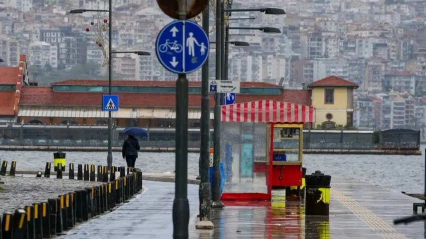 İzmir’de ilk 5 ayda yıllık yağış ortalaması aşıldı haberinin görseli