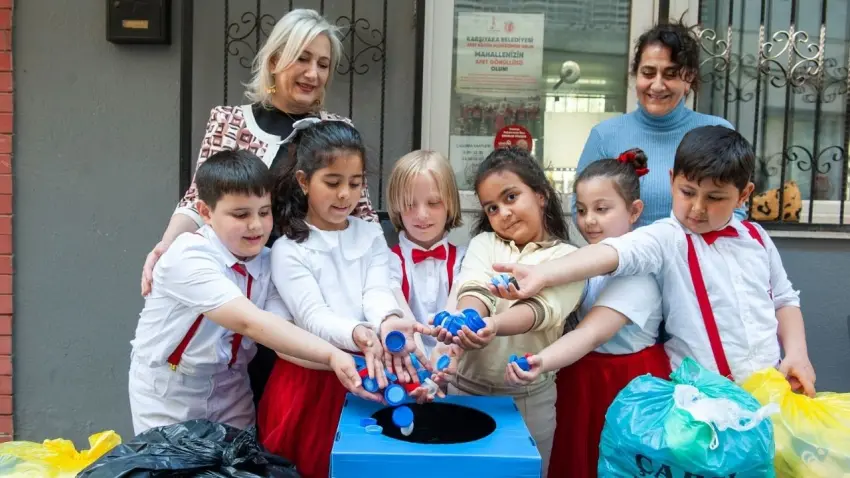 Karşıyaka’da Mavi Kapak dayanışması büyüyor haberinin görseli