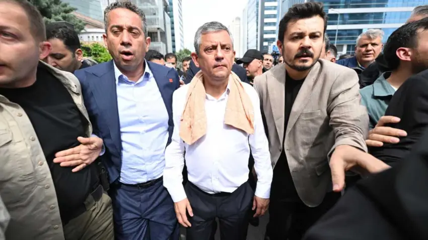 Özel’in TBMM’ye yürüyüşüne soruşturma haberinin görseli