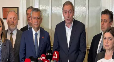 Özel Meclis’teki odasını "Genel Merkez" ilan etti: İlk mesaimize başladık