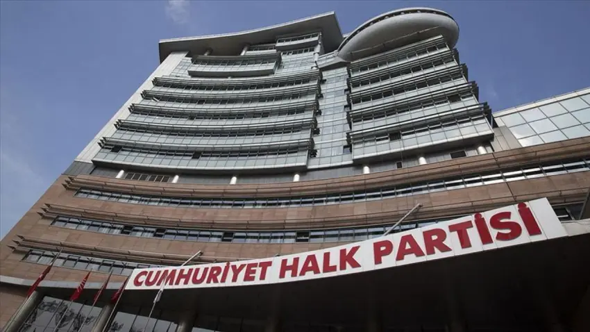 CHP sitesinde güncelleme: Kılıçdaroğlu’nun özgeçmişi yeniden eklendi, Cumhurbaşkanlığı Aday Ofisi kapatıldı! haberinin görseli