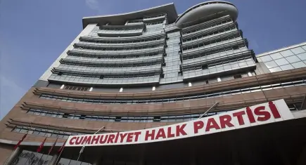 CHP sitesinde güncelleme: Kılıçdaroğlu’nun özgeçmişi yeniden eklendi, Cumhurbaşkanlığı Aday Ofisi kapatıldı!