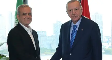 Cumhurbaşkanı Erdoğan, İran Cumhurbaşkanı Pezeşkiyan ile görüştü