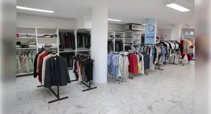 Konak Giysi Market’ten ihtiyaç sahiplerine bayram desteği