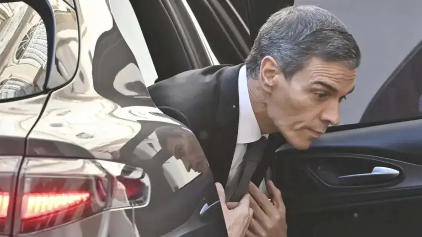 İspanya’da iktidar partisine polis baskını haberinin görseli