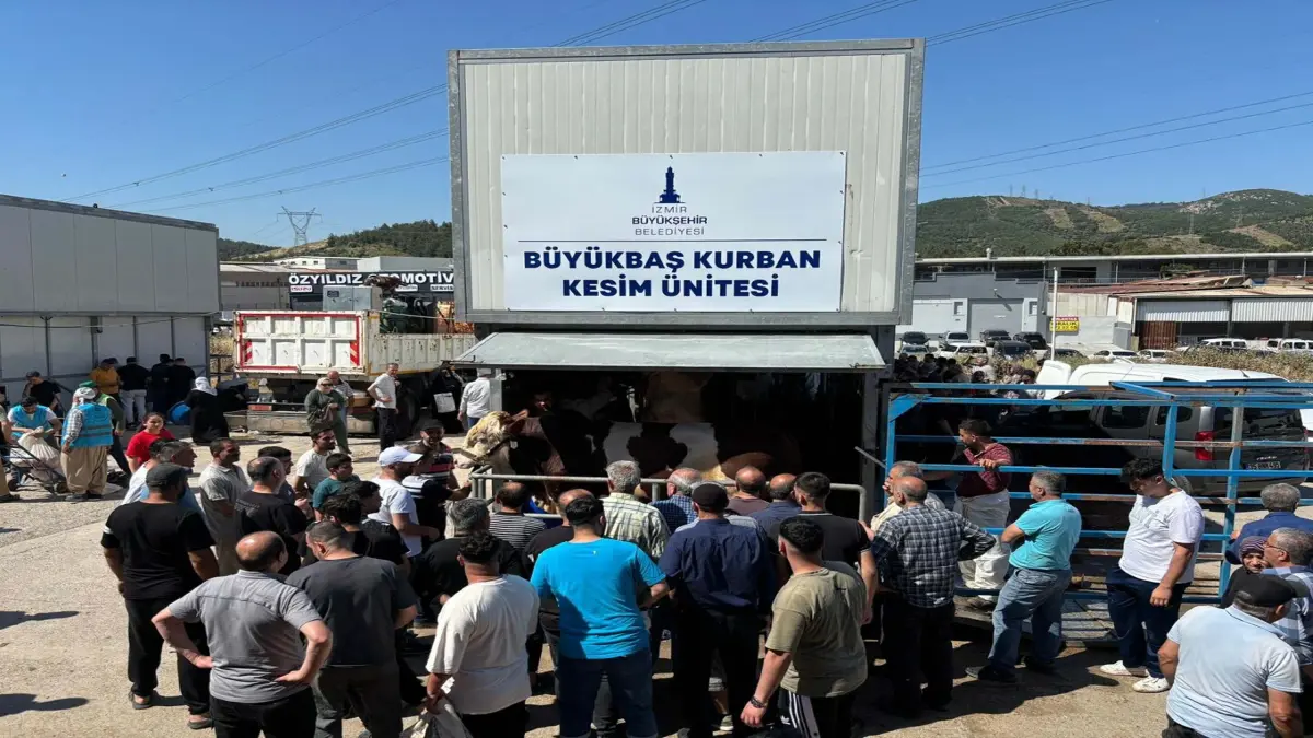 İzmir'de Kurban yoğunluğu görseli