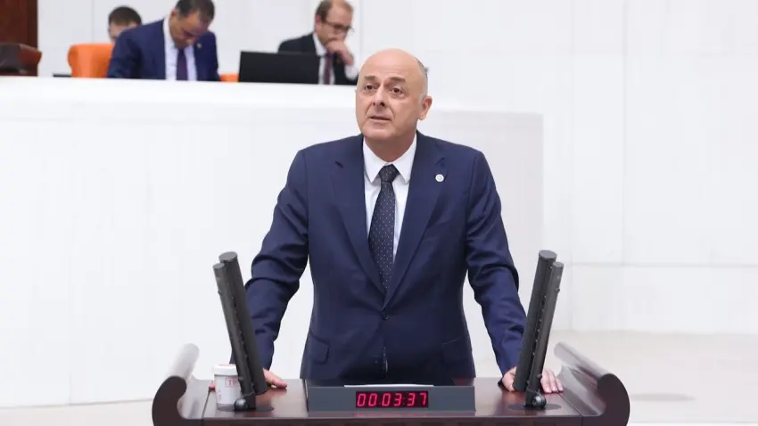 Özlale’den Kılıçdaroğlu’na sert yanıt: Güç çevrelerine biat eden Genel Müdür haberinin görseli