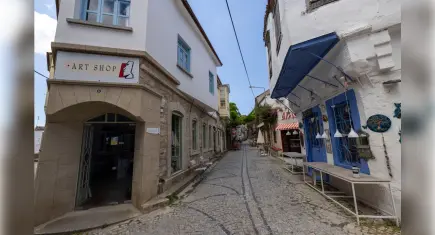 Alaçatı’nın tarihi dokusu için ortak tasarım hamlesi