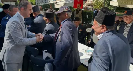 Bayındır’da bayramlaşma programı düzenlendi