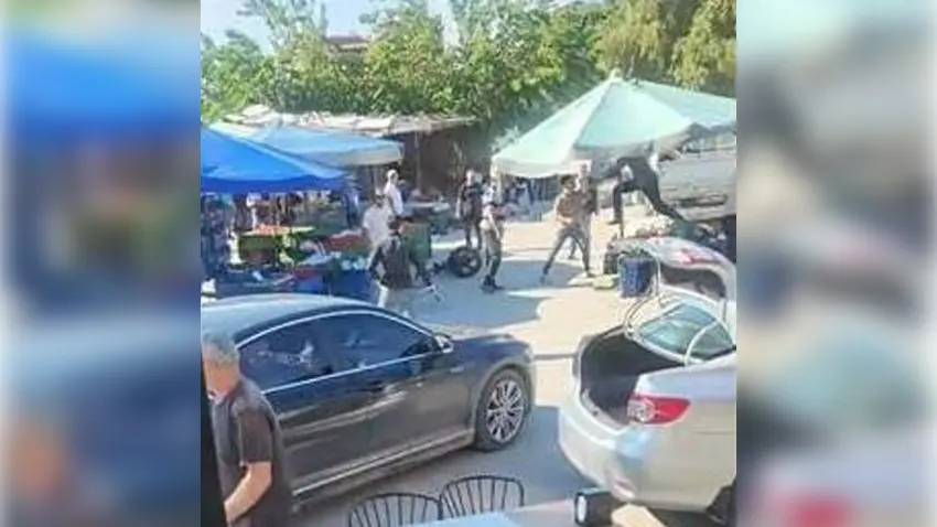 Foça’daki pazarcı kavgasında 7 gözaltı haberinin görseli