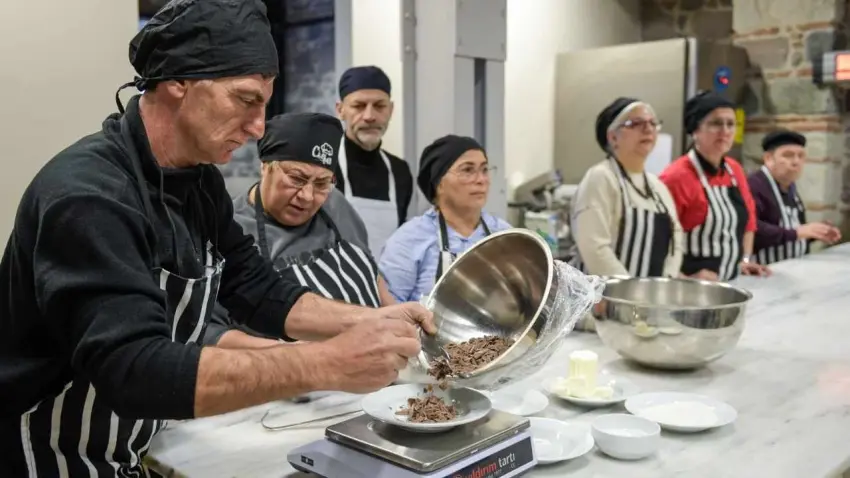 Meslek Fabrikası'nda 780 kişinin hayalleri yarım kaldı haberinin görseli