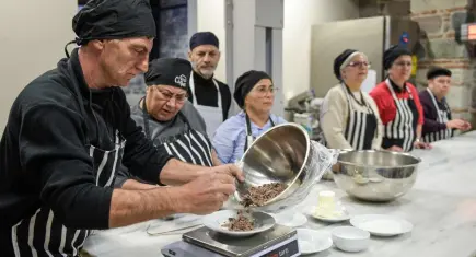 Meslek Fabrikası'nda 780 kişinin hayalleri yarım kaldı