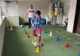 Oğlunun futbol hayali için balkonunu mini sahaya çevirdi