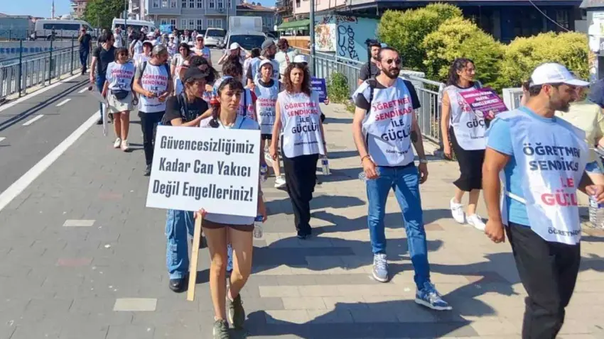 Öğretmenler 1 Haziran’da Ankara’da: Hak mücadelesi için ortak çağrı  haberinin görseli