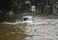 Hindistan'da şiddetli yağış ve fırtınada 28 kişi hayatını kaybetti