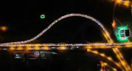 Kilit kavşakta kilometrelerce kuyruk!