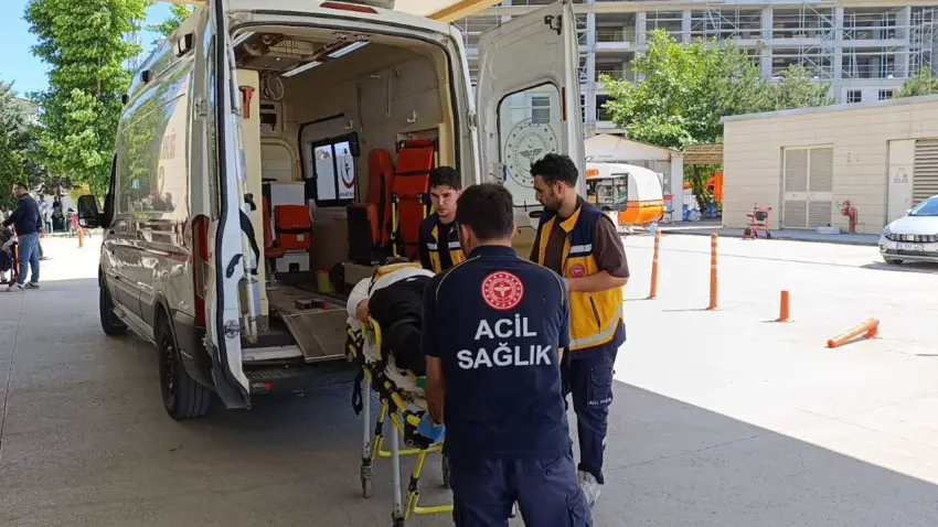 Motosikletin çarptığı çocuğun yakınları sürücüyü darbetti haberinin görseli