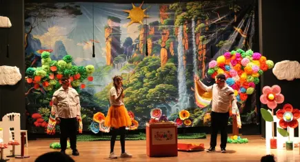 Özel öğrencilerden ‘Farklılıklarımız Zenginliğimiz’ tiyatro oyunu
