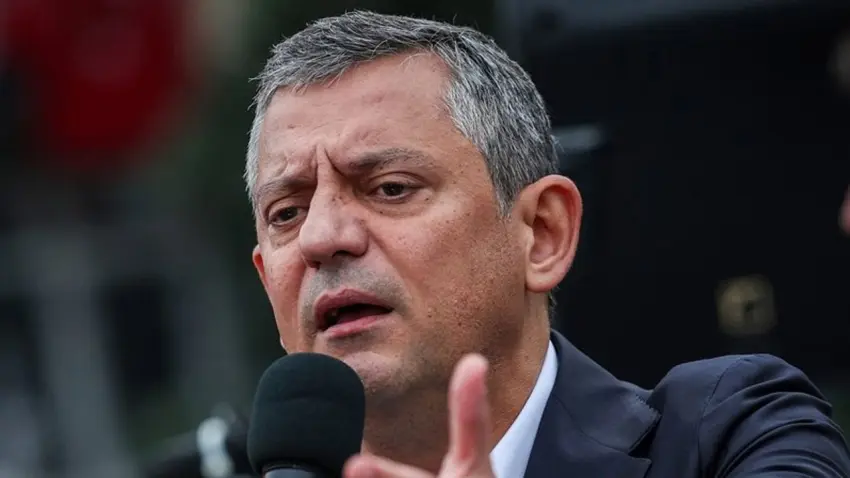 Özgür Özel Güvenpark’tan seslendi, elektriği kestiler: Sesimizi asla kesemeyecekler! haberinin görseli