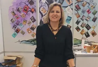 Yazar Ayten Öztürk, yeğeni tarafından bıçaklanarak öldürüldü