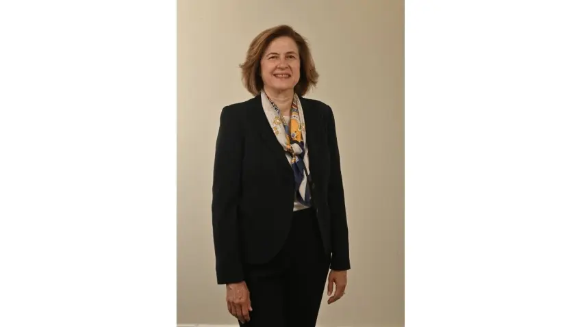 İdil Yiğitbaşı