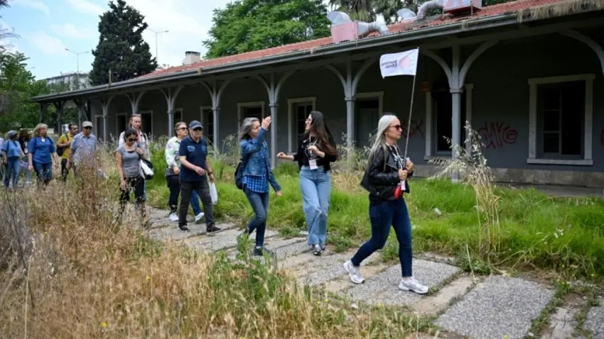 Bornova’nın tarihi mirasına yürüyüş haberinin görseli