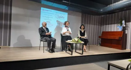 İzmir’de anlamlı etkinlik: Şefika görme engellilerle buluştu