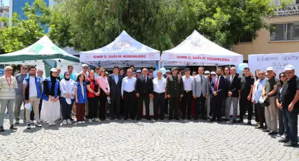 İzmir’de “Tütünsüz Günü” etkinliği düzenlendi