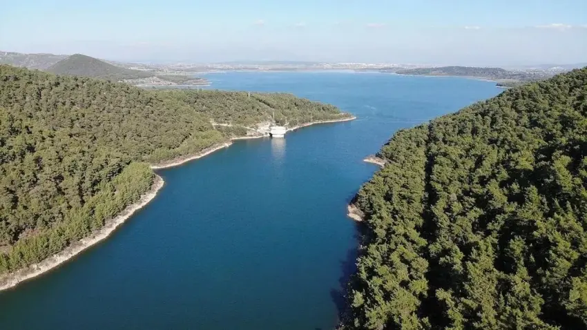 İzmir yaza 5 kat güçlü girdi: Barajlarda 360 milyon metreküp su var haberinin görseli