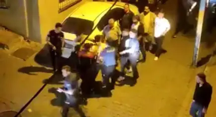 Uyuşturucu operasyonunda gözaltına alınan kişiler yakınları tarafından kaçırılmaya çalışıldı