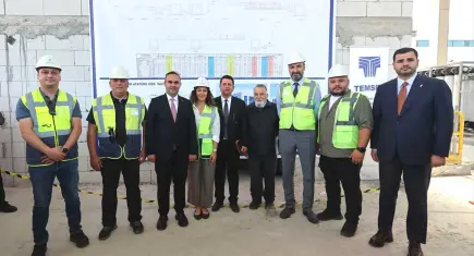 Bakan Kacır: OSB'lerdeki fabrika sayısı 11 binden 60 bin 800'e ulaştı