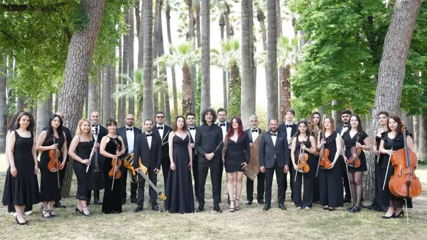 İzmir Büyükşehir Belediyesi’nden kentin müzik yaşamına iki yeni orkestra haberinin görseli