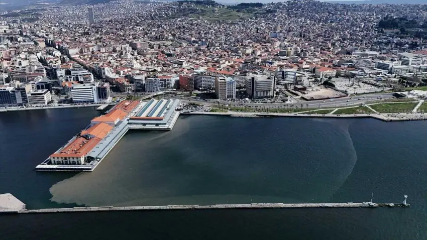 İzmir'de çevre sorunları bütüncül yaklaşımla çözülmeli haberinin görseli