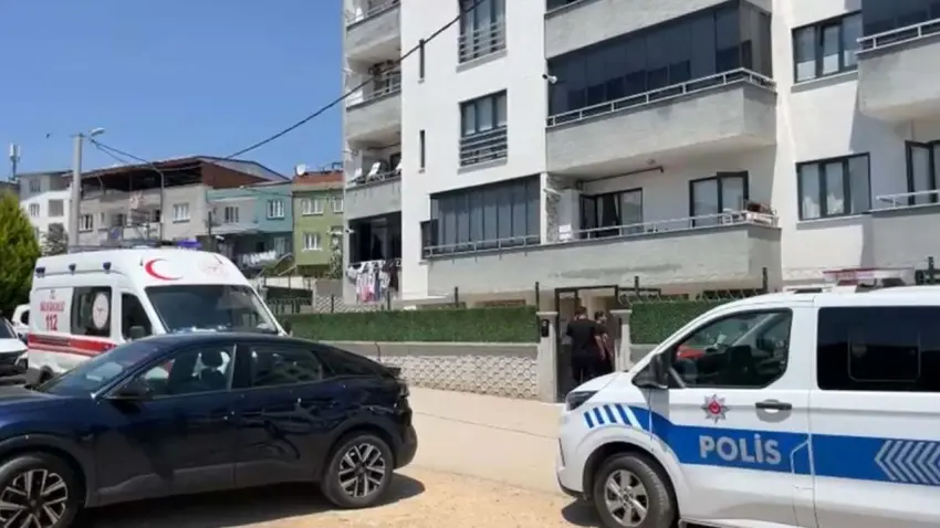 Bursa’da kadın cinayeti: Tartıştığı eşini oğlunun gözü önünde öldürdü haberinin görseli