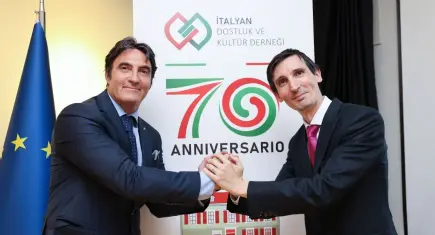 İzmir İtalyan Dostluk ve Kültür Derneği 70. yılını kutladı