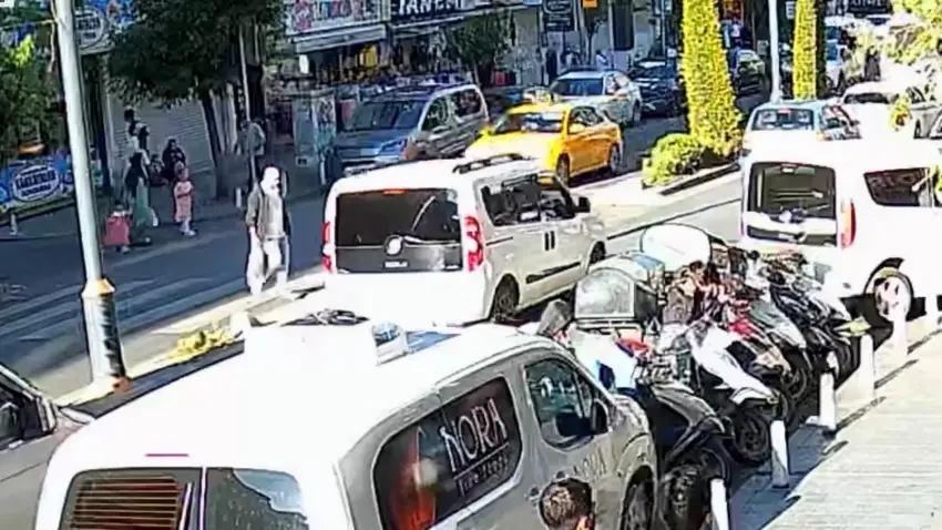 Motosikletin çarptığı 5 yaşındaki otizmli çocuk hayatını kaybetti haberinin görseli
