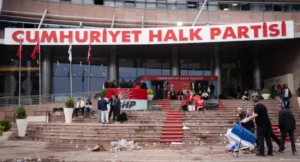 CHP’nin yeni YDK yönetimi belli oldu: YDK Başkanlığı’na Mahir Polat seçildi