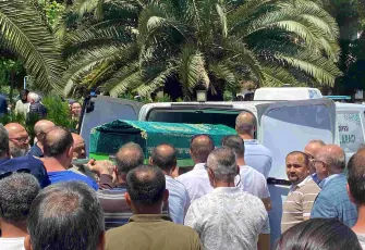 5’inci kattan düşerek ölen 1,5 yaşındaki Ebrar gözyaşlarıyla son yolculuğuna uğurlandı