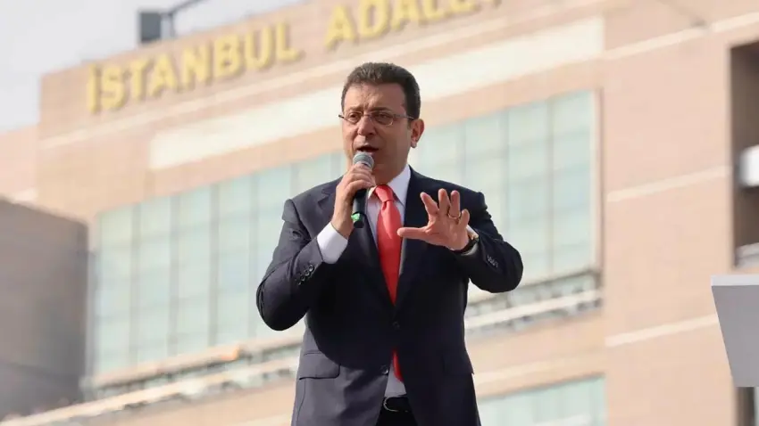 ‘Araç bozuldu’ denilerek cezaevine geri yollanan Ekrem İmamoğlu: Türk askerini alet etmeyin haberinin görseli