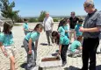Bergama’da öğrenciler atıkları mamaya dönüştürdü