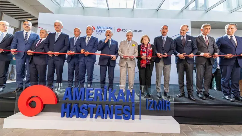 İzmir Amerikan Hastanesi hizmete açıldı