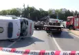 Kağıthane’de ambulans ile motosiklet çarpıştı: Ambulans yan yattı, 4 kişi yaralandı