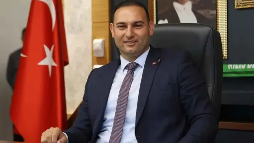 Kilis Belediye Başkanı Hakan Bilecen partisinden istifa etti haberinin görseli