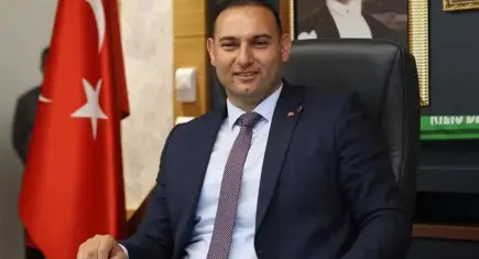 Kilis Belediye Başkanı Hakan Bilecen partisinden istifa etti