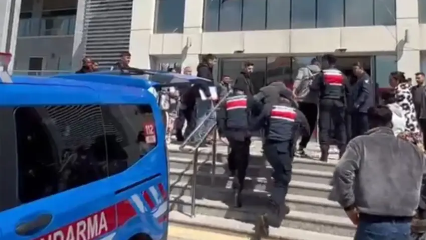 24 ilde göçmen kaçakçılığı operasyonu: 36 tutuklama haberinin görseli