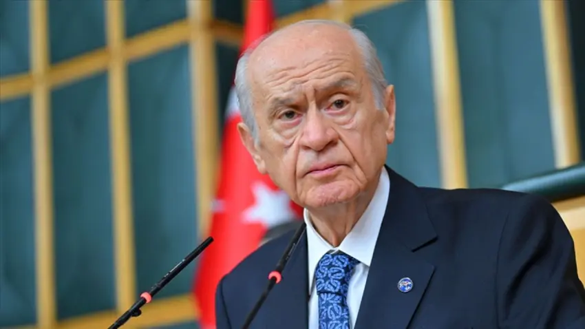 Bahçeli’den Rahmi Koç’a destek: Bir latife üzerinden soruşturma başlatılması yanlıştır haberinin görseli