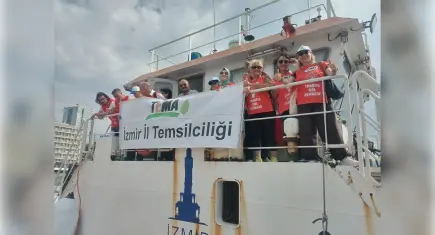 Dünya Çevre Günü’nde Körfez temizliğine gönüllü destek
