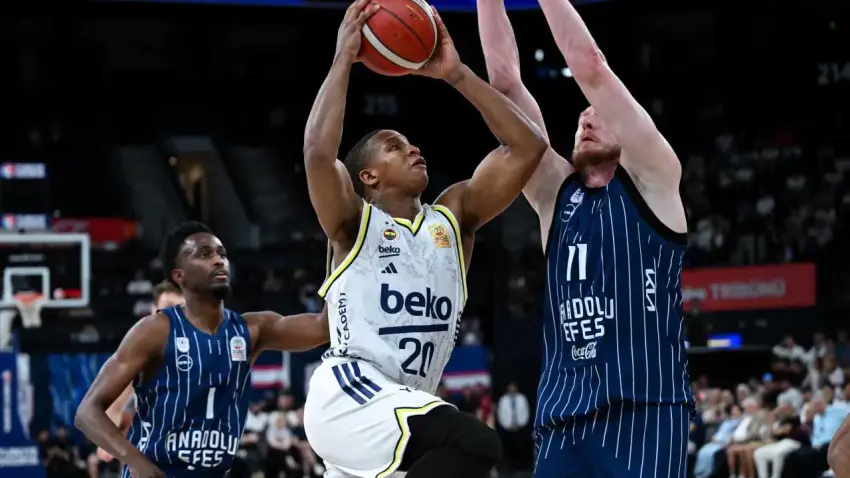 Basketbol Süper Ligi'nde ilk finalist Fenerbahçe Beko! haberinin görseli